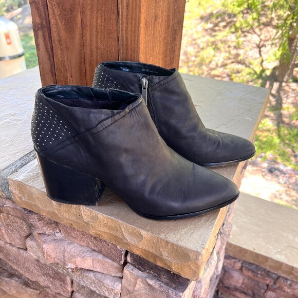 1 State - Black Leather - Small Studded Booties - Y2K - Size 9 / 39 - Picture 2 of 13
